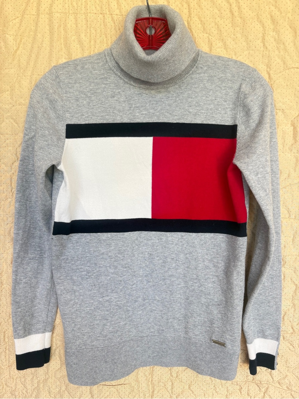 Tommy Hilfiger Women’s XS Sweater Pullover Gray Logo Turtleneck Stretch Classic